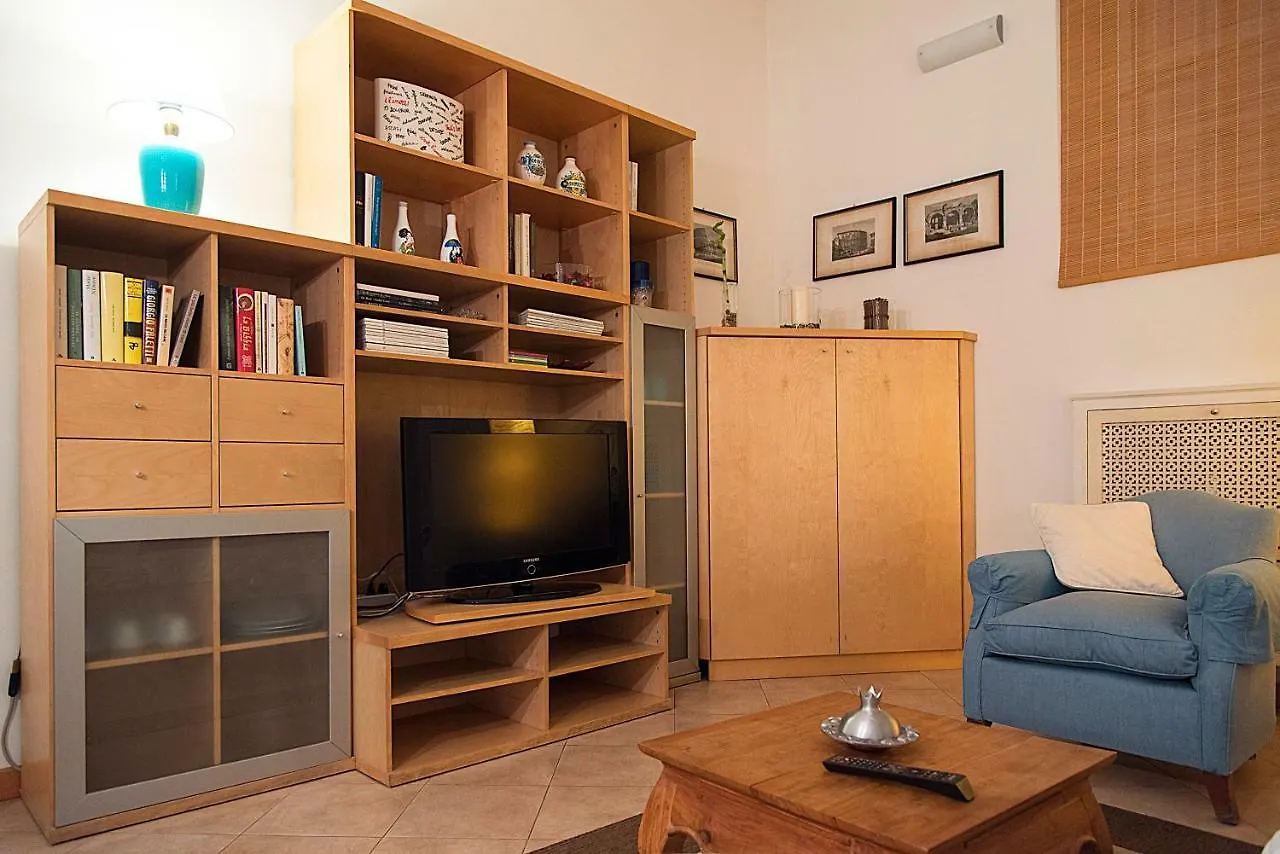 Elegant Apartment In Sant'Ambrogio Μιλάνο Ιταλία