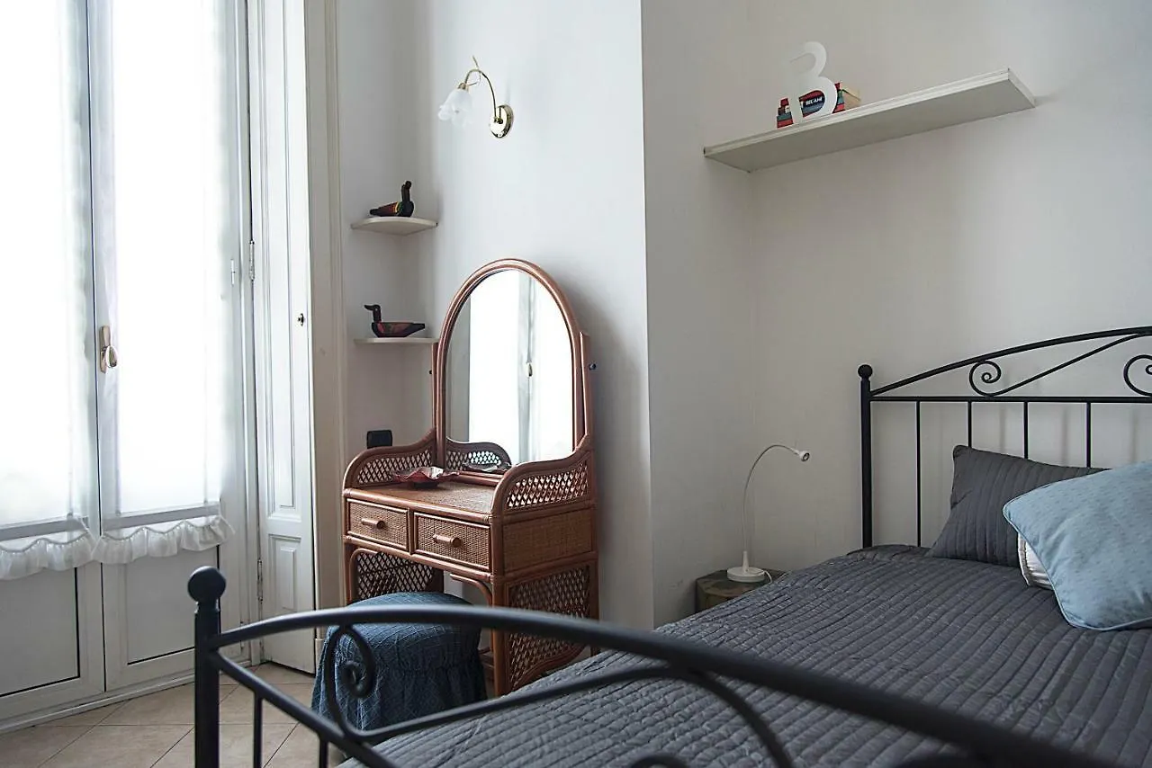 Elegant Apartment In Sant'Ambrogio Μιλάνο