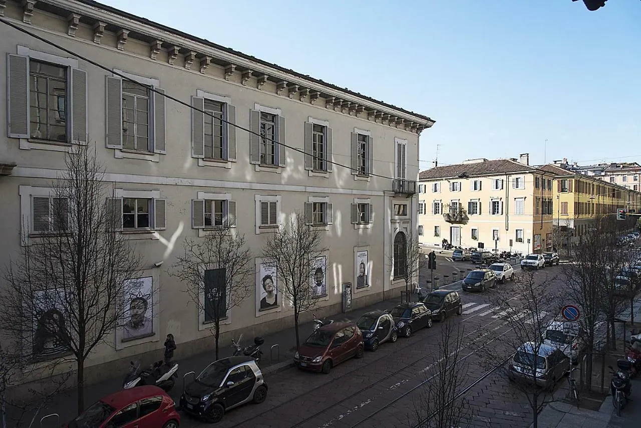 Elegant Apartment In Sant'Ambrogio Μιλάνο Ιταλία